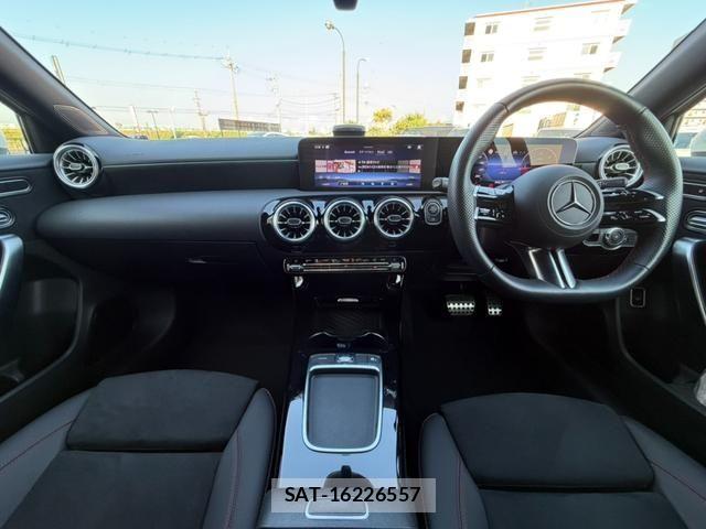 Mercedes Benz A-CLASS 2024-12 8208606-10