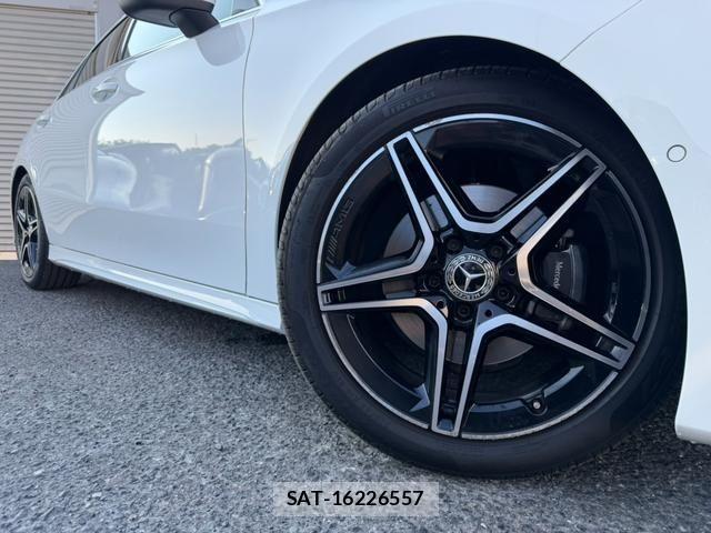Mercedes Benz A-CLASS 2024-12 8208606-16
