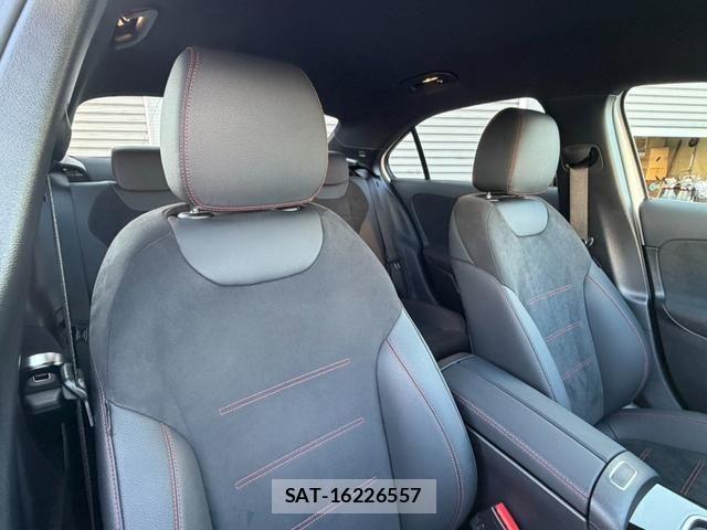Mercedes Benz A-CLASS 2024-12 8208606-3