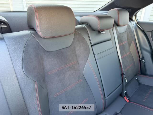 Mercedes Benz A-CLASS 2024-12 8208606-4
