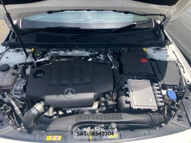 Mercedes Benz A-CLASS 2023-01 8230754-9