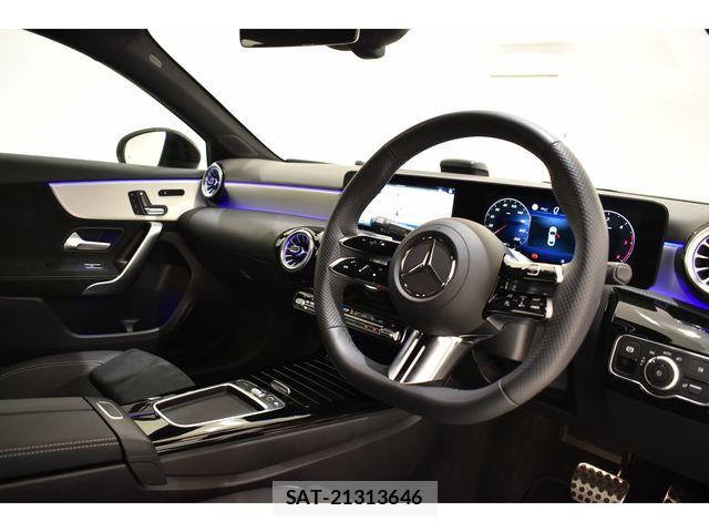 Mercedes Benz A-CLASS 2025-06 8315345-1