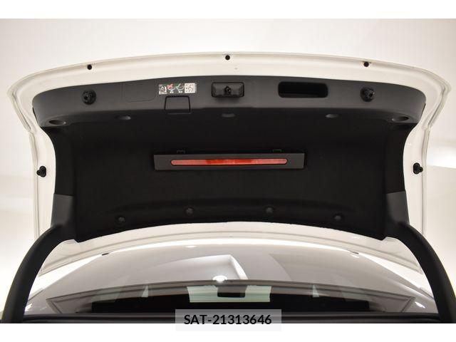 Mercedes Benz A-CLASS 2025-06 8315345-19