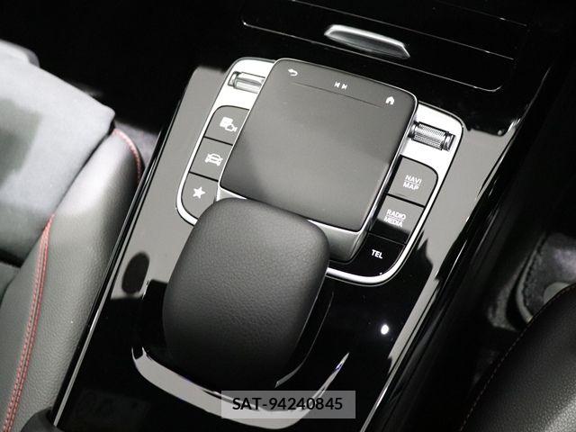 Mercedes Benz A-CLASS 2020-02 8562593-19