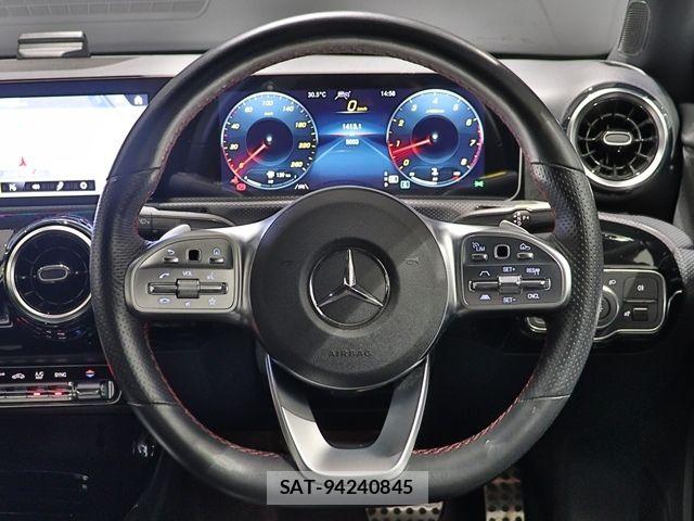 Mercedes Benz A-CLASS 2020-02 8562593-21