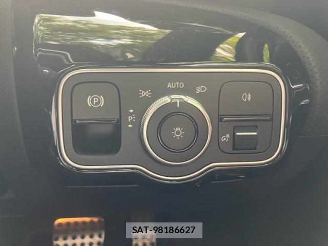 Mercedes Benz A-CLASS 2023-05 8666473-12