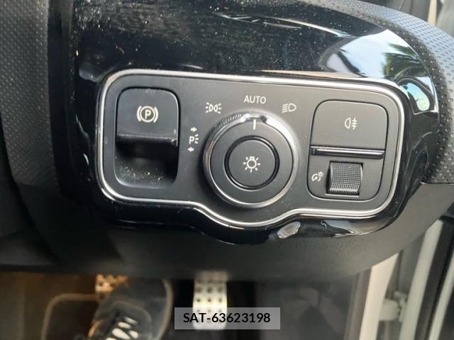 Mercedes Benz A-CLASS 2019-12 8666474-12
