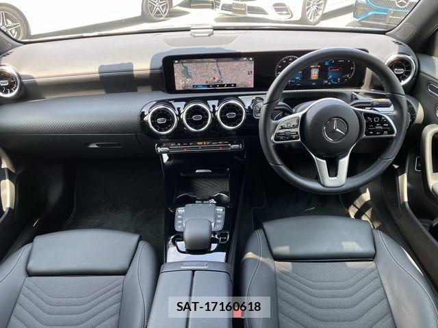 Mercedes Benz A-CLASS 2021-10 8743759-5