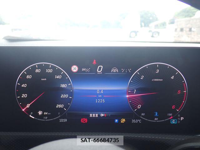 Mercedes Benz A-CLASS 2025-06 8743757-11