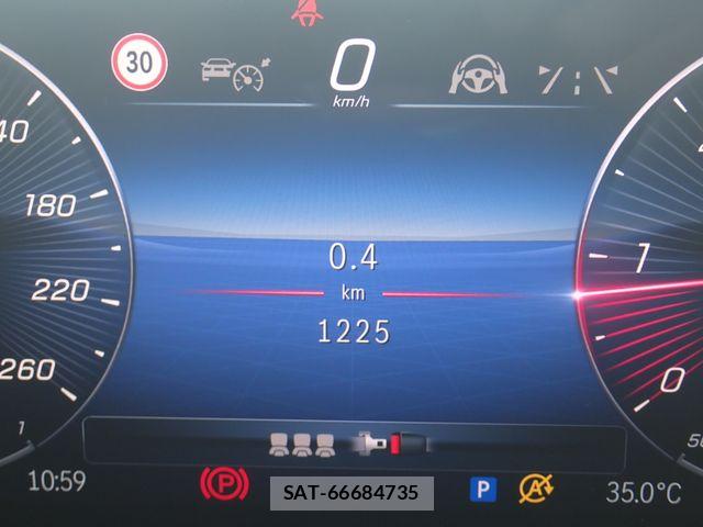 Mercedes Benz A-CLASS 2025-06 8743757-12