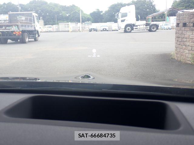 Mercedes Benz A-CLASS 2025-06 8743757-20