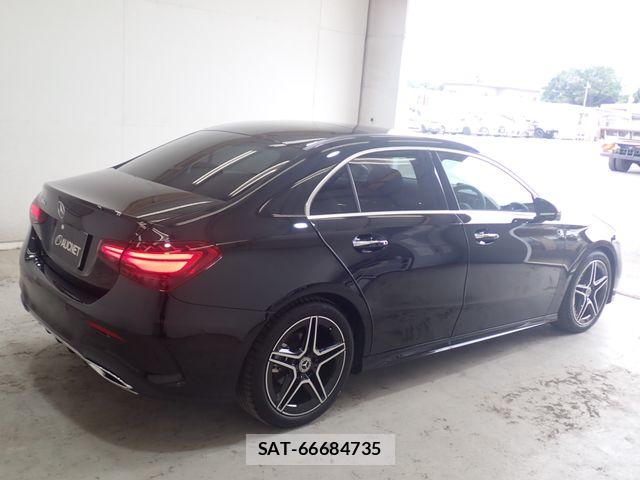 Mercedes Benz A-CLASS 2025-06 8743757-7