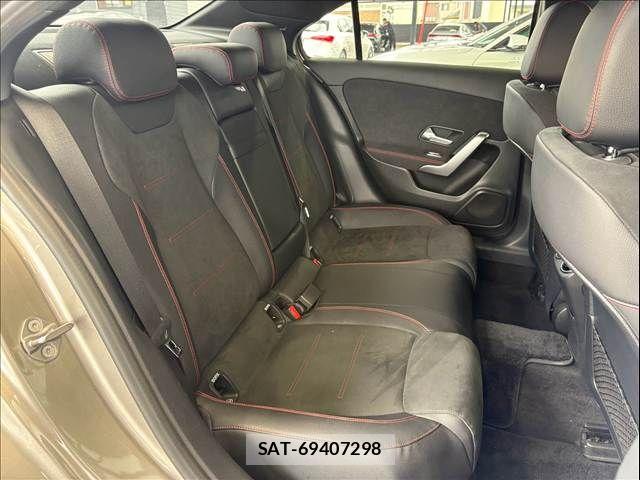 Mercedes Benz A-CLASS 2019-09 8743755-11