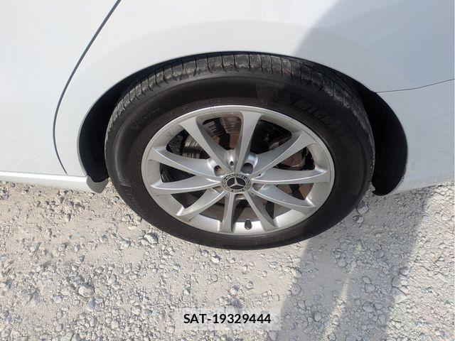 Mercedes Benz A-CLASS 2020-03 8780971-9