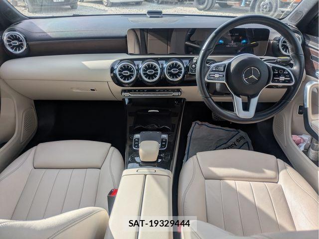 Mercedes Benz A-CLASS 2020-03 8780971-14