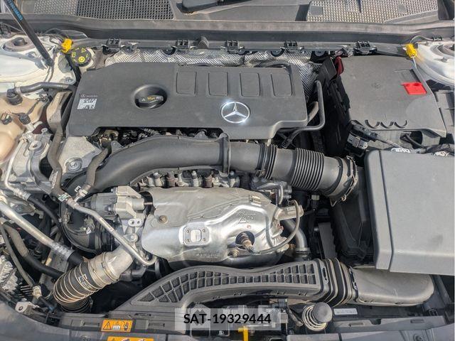 Mercedes Benz A-CLASS 2020-03 8780971-27