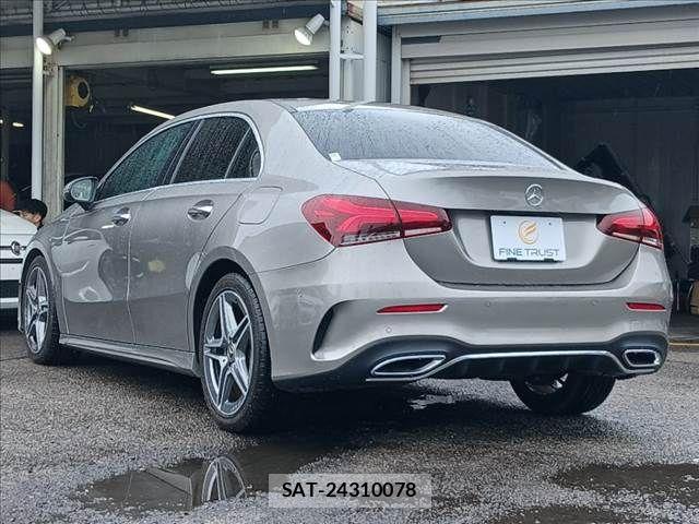Mercedes Benz A-CLASS 2020-07 8780969-17