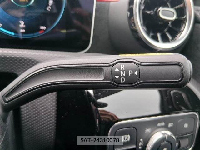 Mercedes Benz A-CLASS 2020-07 8780969-29