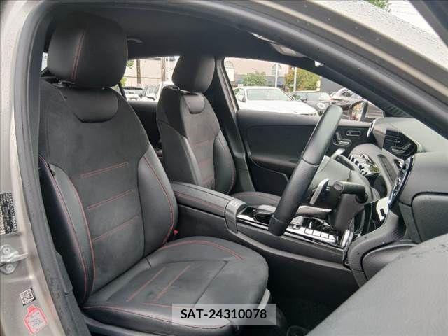 Mercedes Benz A-CLASS 2020-07 8780969-6