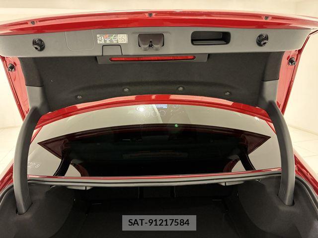Mercedes Benz A-CLASS 2025-08 8830207-18