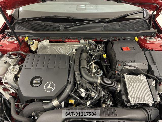 Mercedes Benz A-CLASS 2025-08 8830207-19