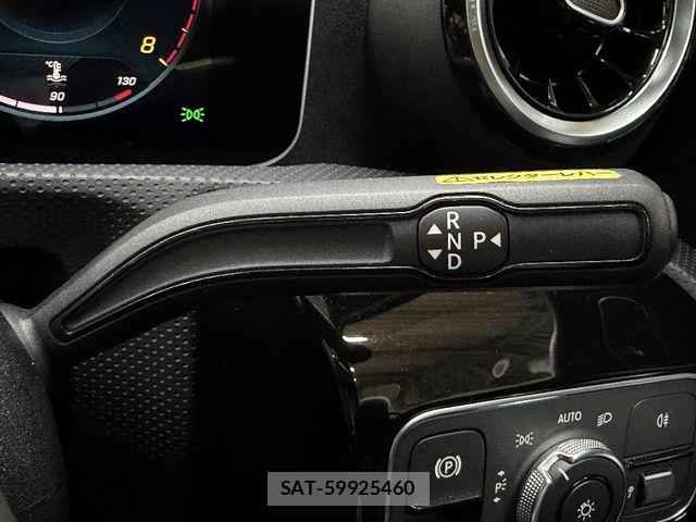 Mercedes Benz A-CLASS 2019-09 8830206-16