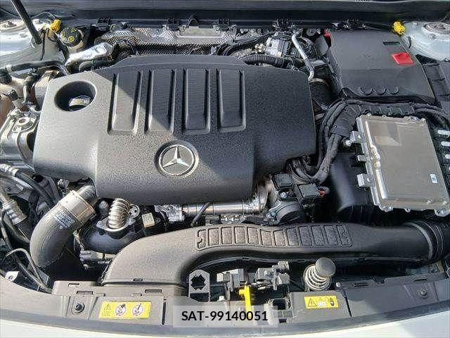 Mercedes Benz A-CLASS 2021-06 8880686-25