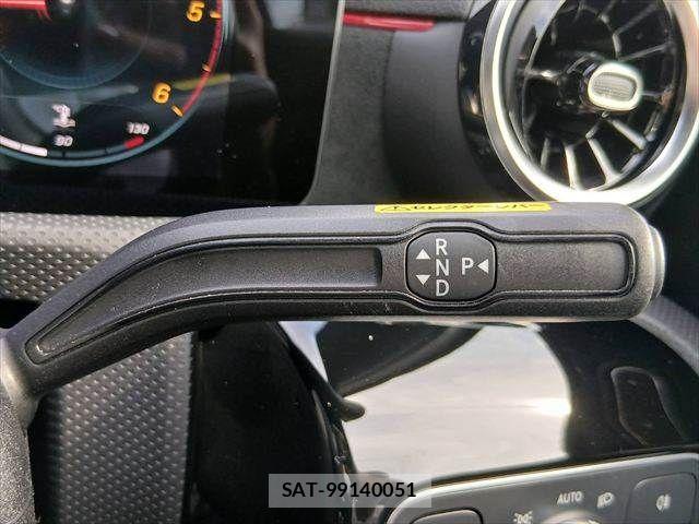 Mercedes Benz A-CLASS 2021-06 8880686-28