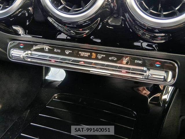 Mercedes Benz A-CLASS 2021-06 8880686-29