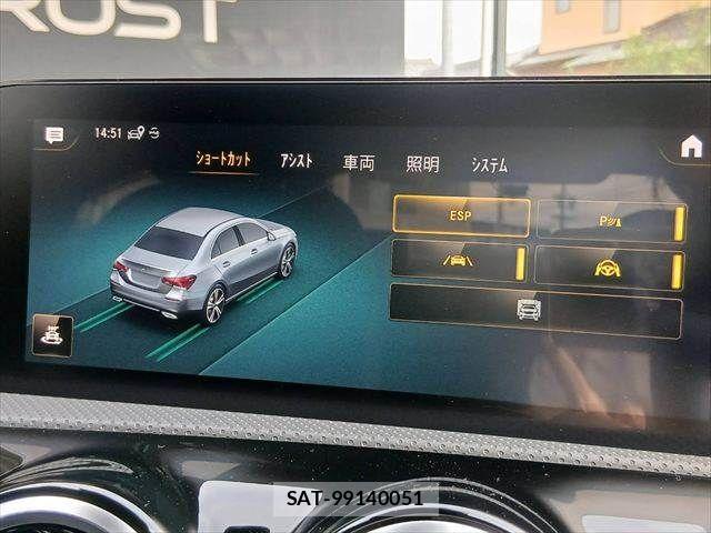 Mercedes Benz A-CLASS 2021-06 8880686-4