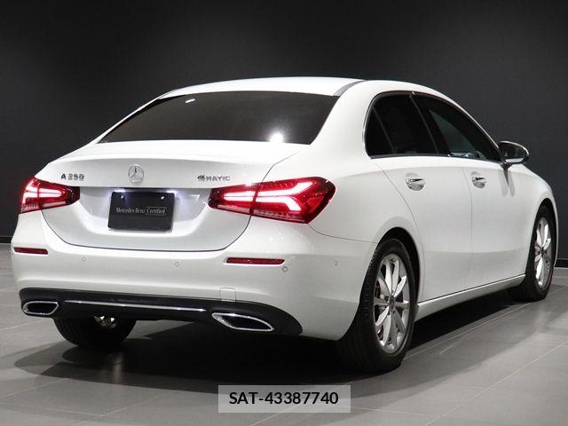 Mercedes Benz A-CLASS 2020-02 8880688-11