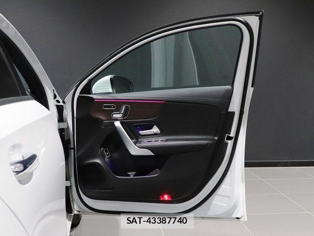 Mercedes Benz A-CLASS 2020-02 8880688-24