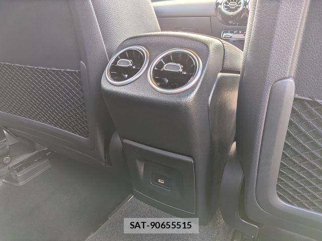 Mercedes Benz A-CLASS 2025-01 8883890-13
