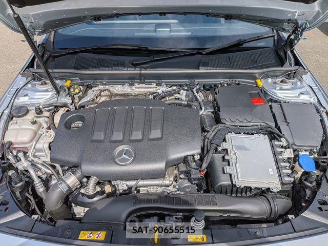 Mercedes Benz A-CLASS 2025-01 8883890-23