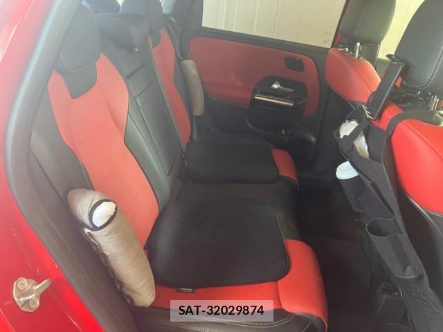 Mercedes Benz B-CLASS 2019-08 2669707-14