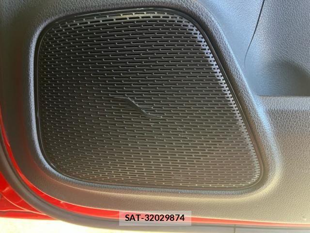 Mercedes Benz B-CLASS 2019-08 2669707-28