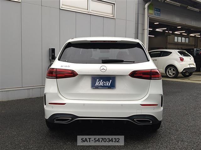 Mercedes Benz B-CLASS 2019-07 3771811-4