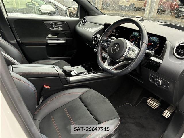 Mercedes Benz B-CLASS 2019-07 3771812-11