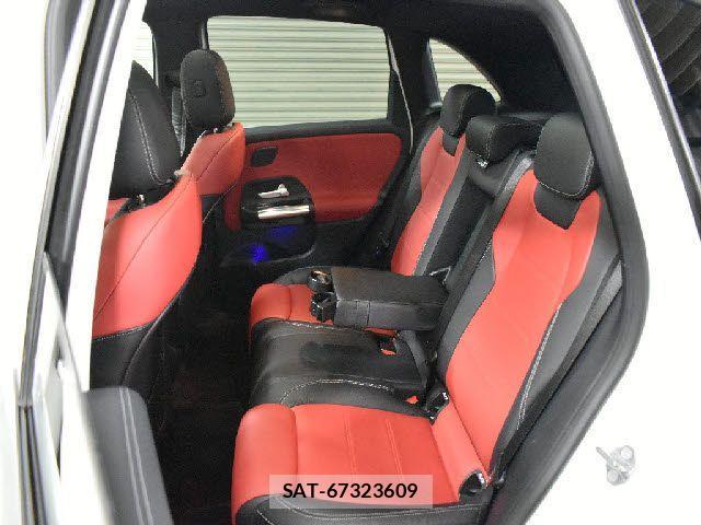 Mercedes Benz B-CLASS 2019-08 3934792-8
