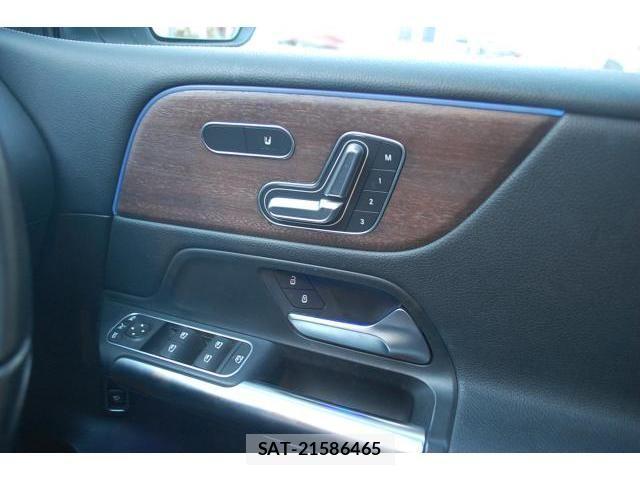 Mercedes Benz B-CLASS 2019-10 4326698-19