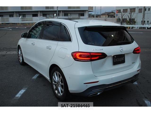 Mercedes Benz B-CLASS 2019-10 4326698-7