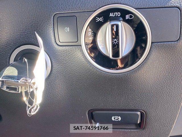 Mercedes Benz B-CLASS 2013-09 4326709-25
