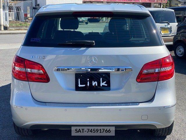 Mercedes Benz B-CLASS 2013-09 4326709-6