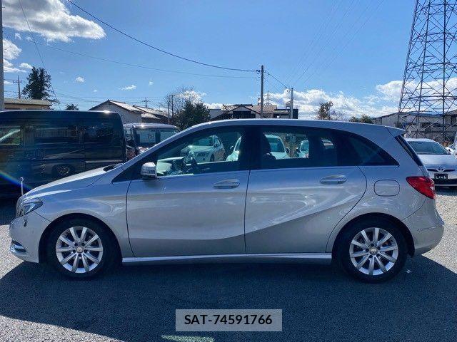 Mercedes Benz B-CLASS 2013-09 4326709-8