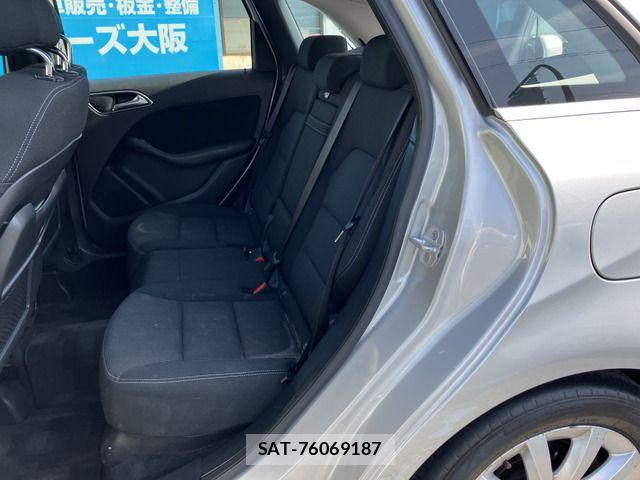 Mercedes Benz B-CLASS 2013-07 5871678-4