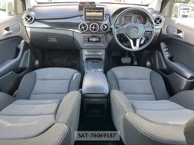 Mercedes Benz B-CLASS 2013-07 5871678-5