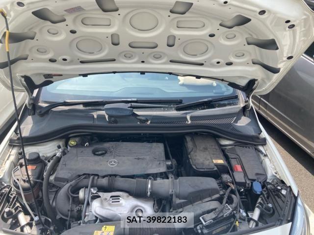 Mercedes Benz B-CLASS 2016-02 5871679-12