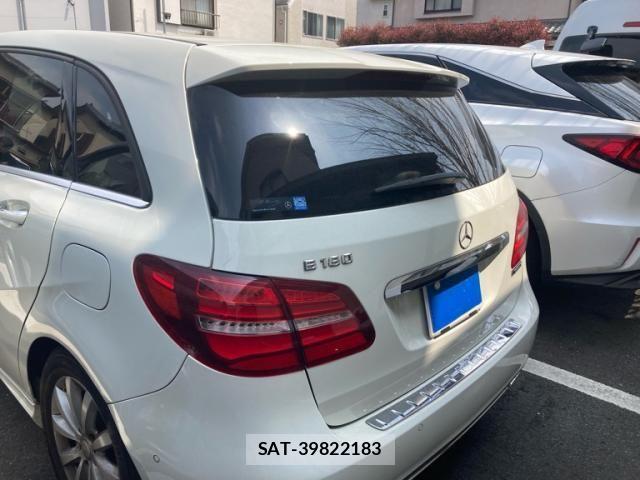 Mercedes Benz B-CLASS 2016-02 5871679-3