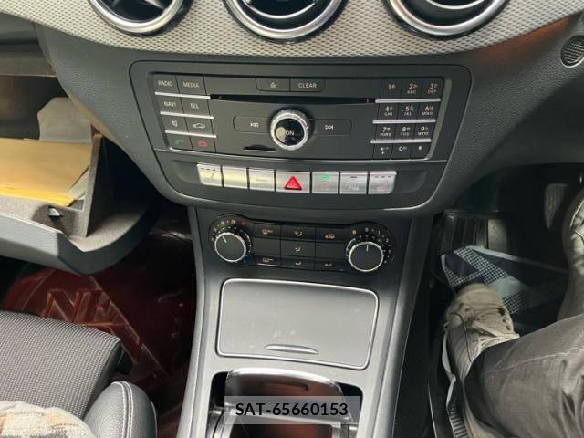 Mercedes Benz B-CLASS 2017-10 5871680-27
