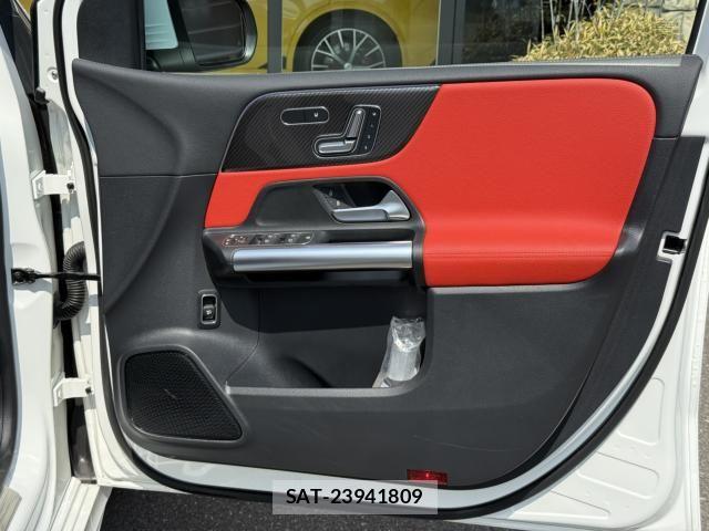 Mercedes Benz B-CLASS 2024-03 5871670-17